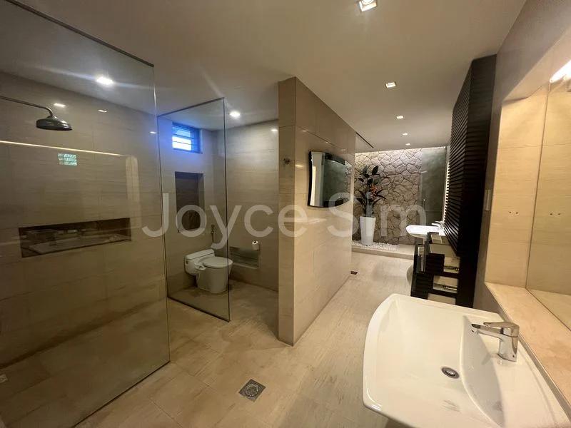 9+1 Bed Bungalow (Landed) for Rent in  Brizay Park - Image 4